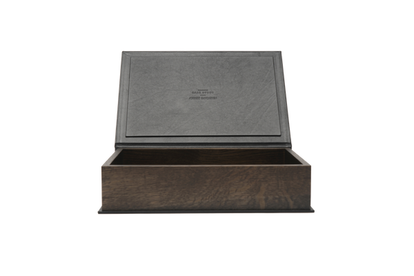 The N-BB01 Bookbox: Oak and leather - Smoked - Large