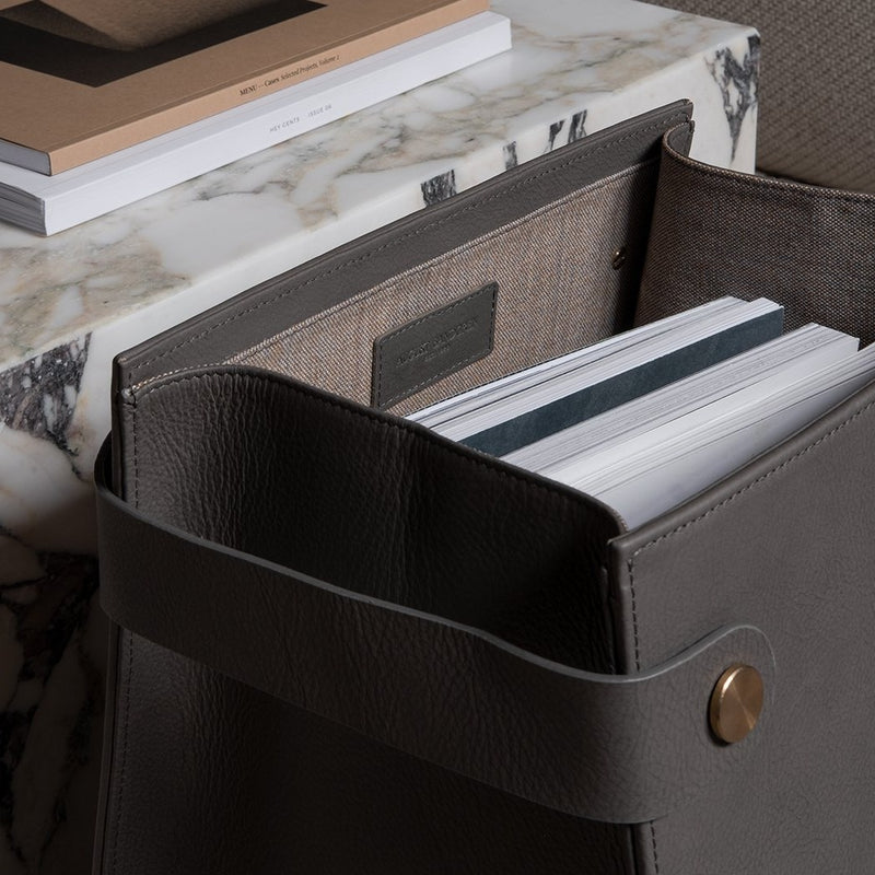 The Magazineholder: Surplus leather - Black - One Size